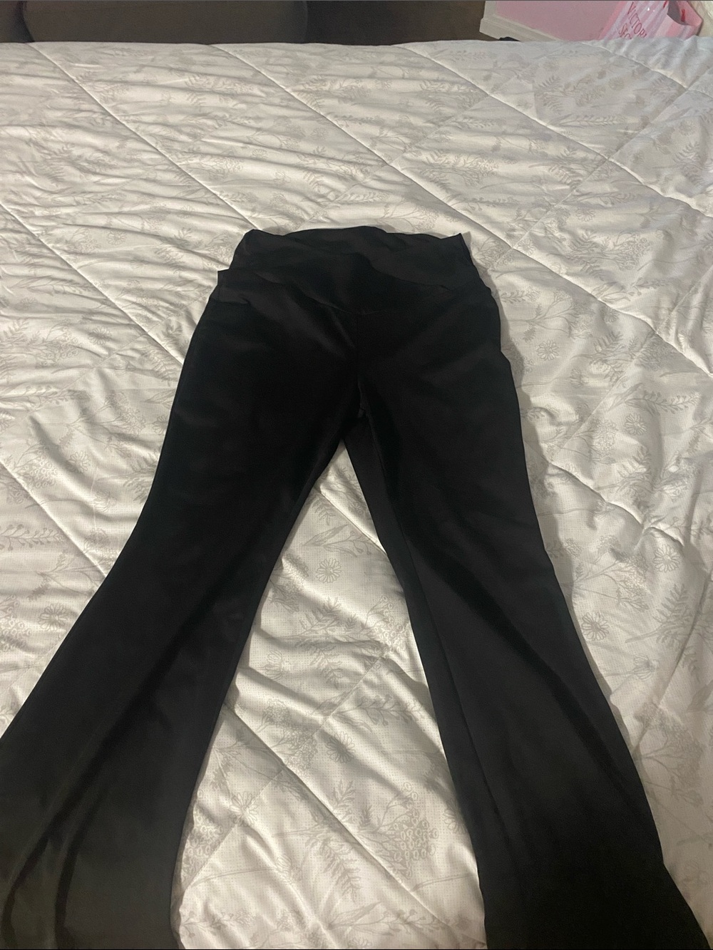 Black slik flare leggings